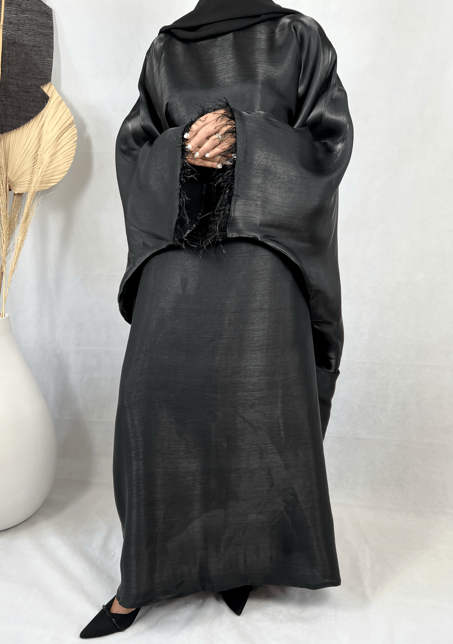 Abaya Satin Noire doublée Organza - Farah
