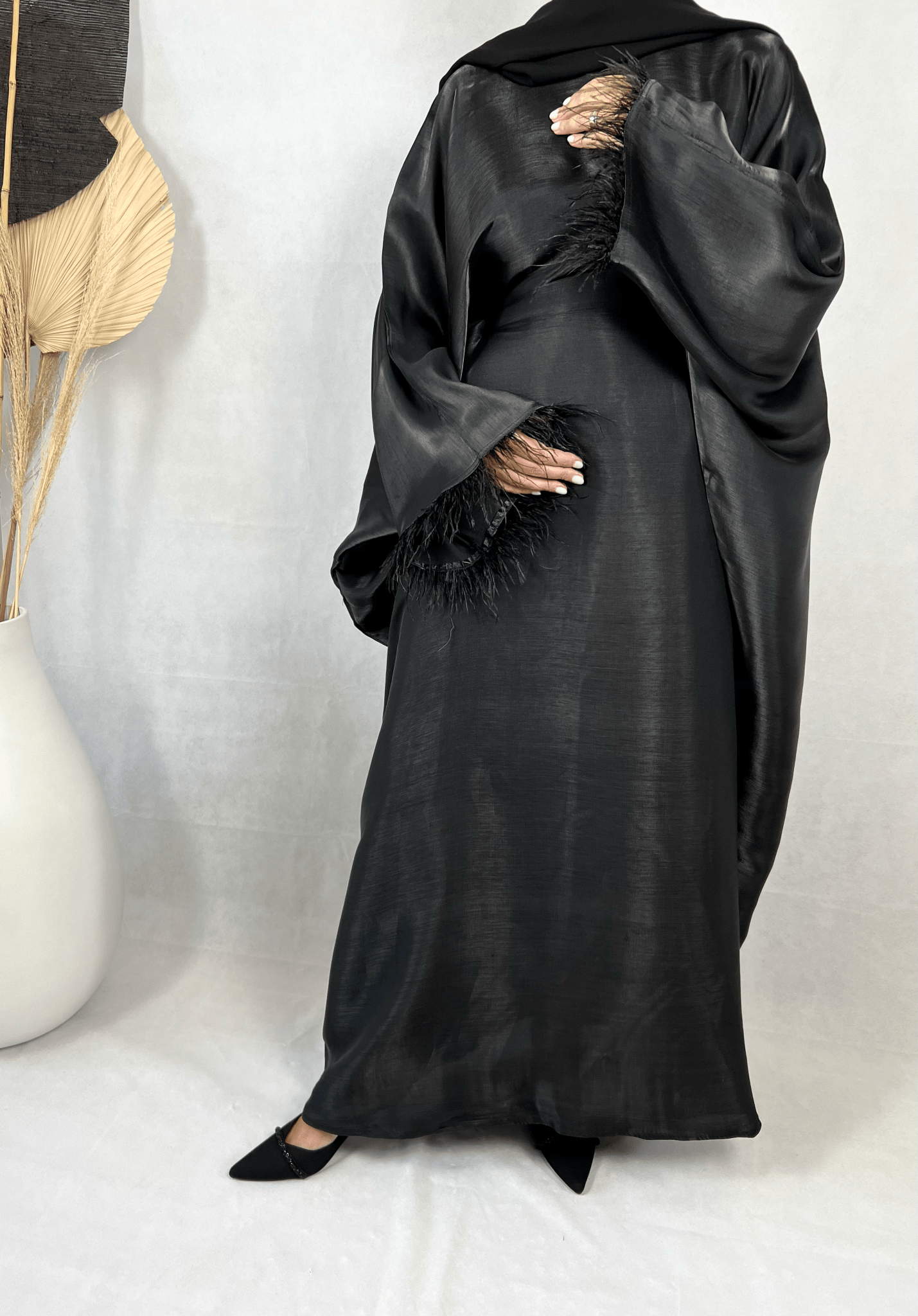Abaya Satin Noire doublée Organza - Farah